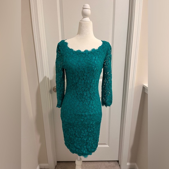 Vintage Diane Von Furstenberg Zarita Lace Mini Dress Teal Size 4 - Picture 1 of 4